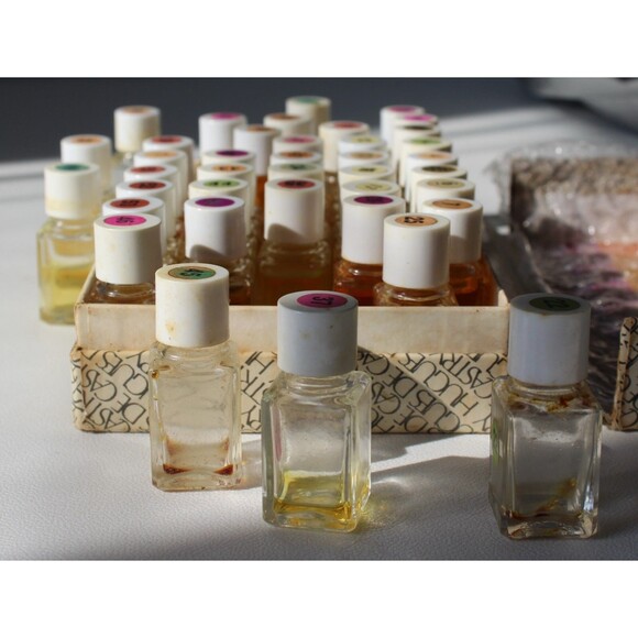 Hugues De Castry French Parfum 39 Bottle formulation perfumery blending perfume - Picture 5 of 11